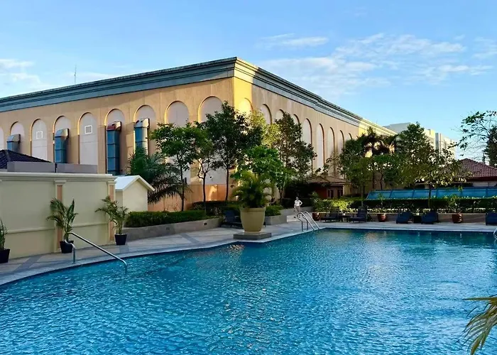 Venice Luxe Work 65-inch Tv And Kitchen For 3 Guests Only * Manila